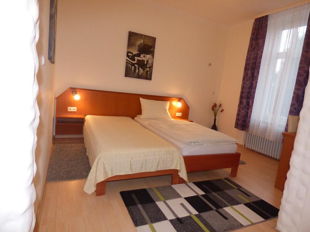 Hotel Diele Detmold Exteriör bild